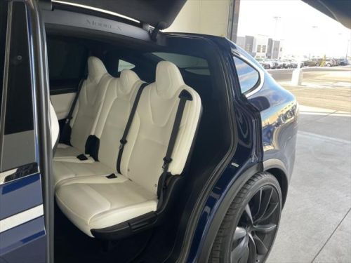 2018 Tesla Model X 5YJXCDE29JF091800