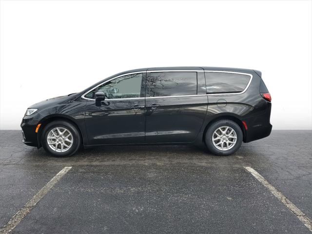 2023 Chrysler Pacifica 2C4RC1BG1PR511392