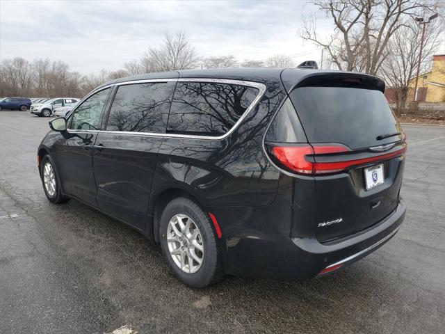 2023 Chrysler Pacifica 2C4RC1BG1PR511392