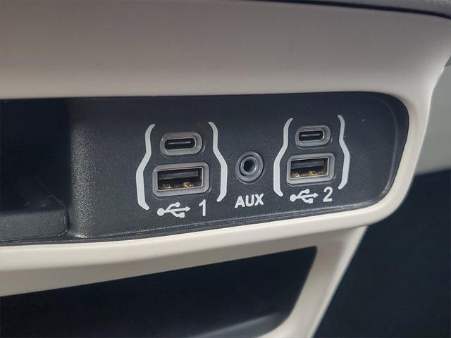 2023 Chrysler Pacifica 2C4RC1BG1PR511392