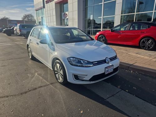 2019 Volkswagen e-Golf WVWKR7AU8KW912139