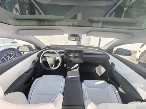 2024 Tesla Model 3 5YJ3E1ET3RF758422