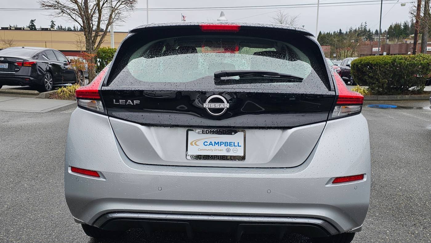 2023 Nissan LEAF 1N4AZ1BVXPC557229
