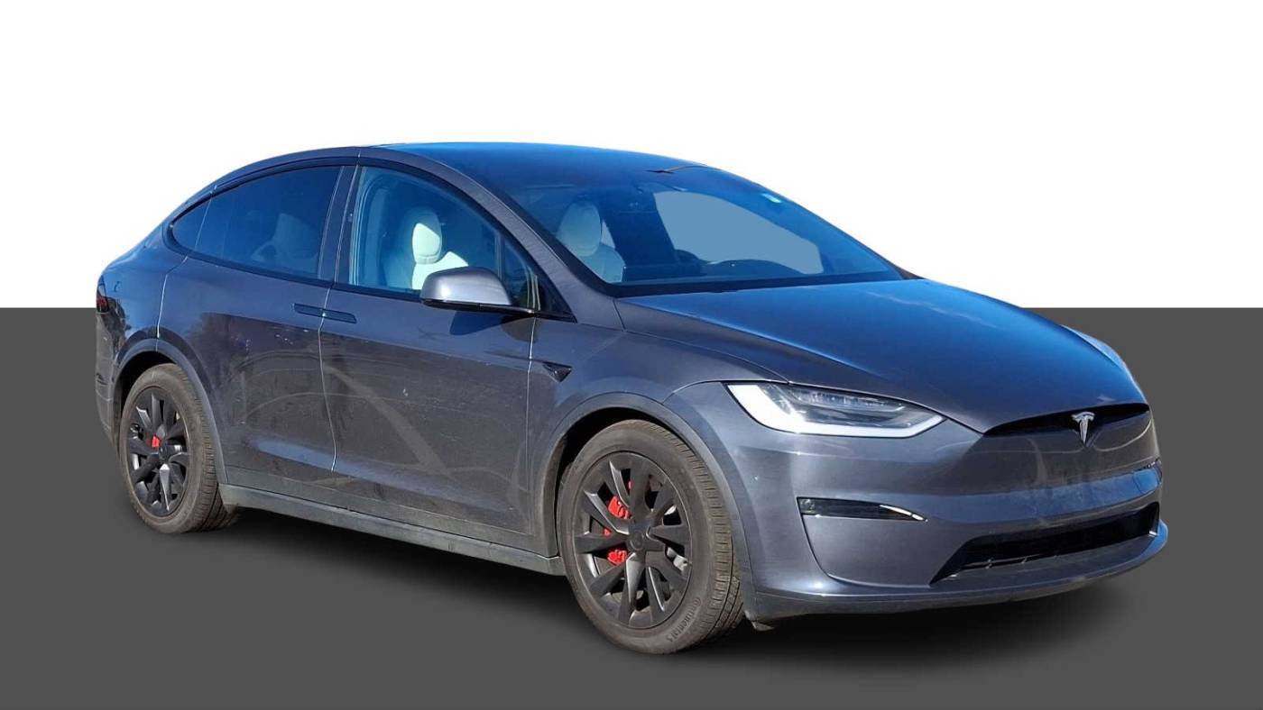 2023 Tesla Model X 7SAXCBE69PF395535