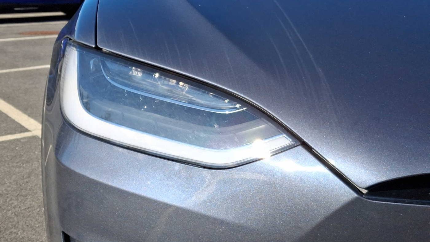 2023 Tesla Model X 7SAXCBE69PF395535