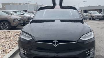 2017 Tesla Model X 5YJXCBE25HF078248