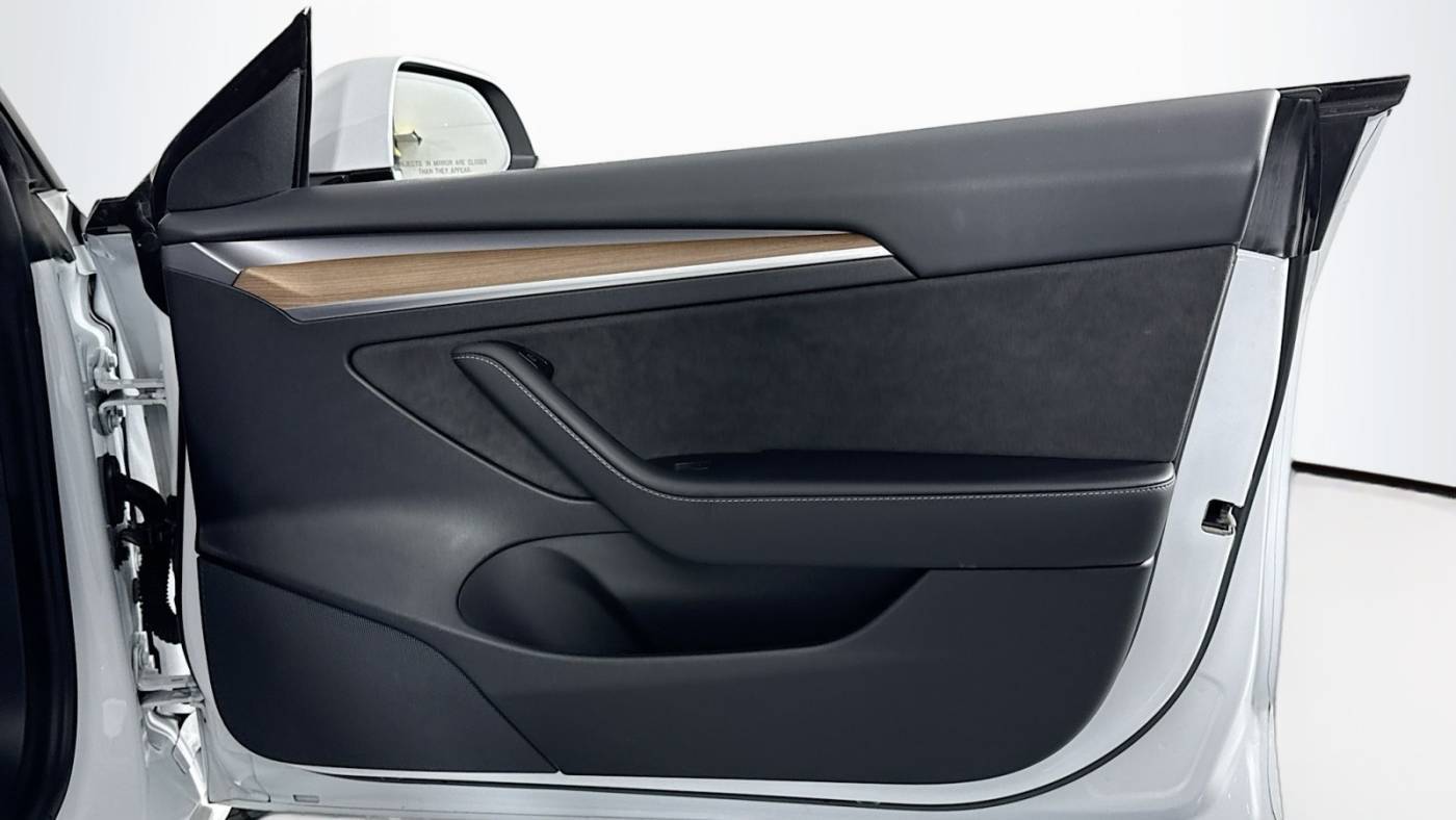 2021 Tesla Model 3 5YJ3E1EA0MF051172