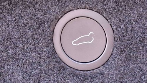 2023 Tesla Model X 7SAXCBE69PF395535