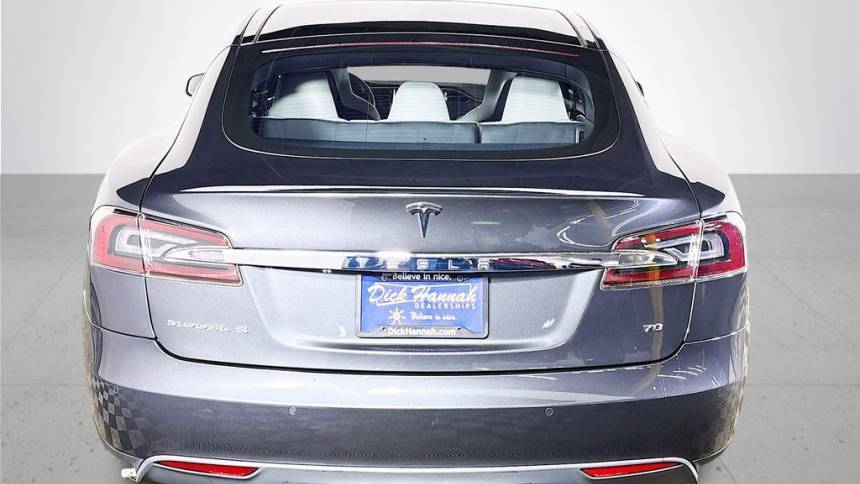 2015 Tesla Model S 5YJSA1E18FF111970