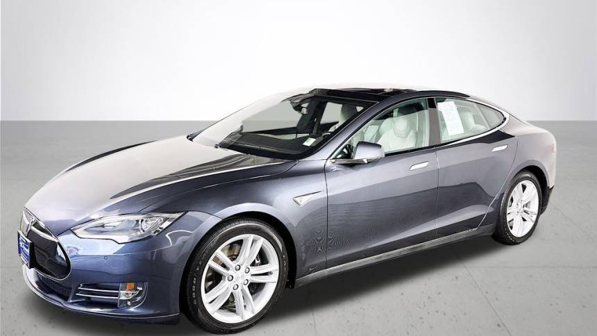 2015 Tesla Model S 5YJSA1E18FF111970