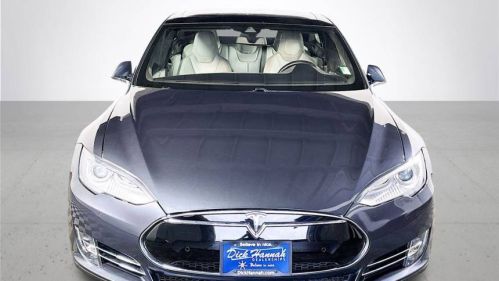 2015 Tesla Model S 5YJSA1E18FF111970