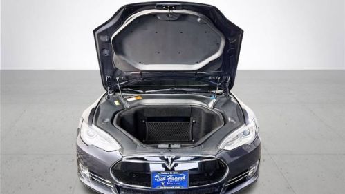 2015 Tesla Model S 5YJSA1E18FF111970