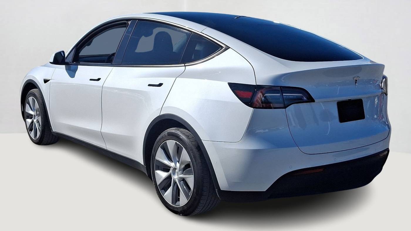 2020 Tesla Model Y 5YJYGDEE9LF010154