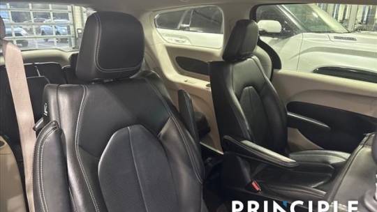 2022 Chrysler Pacifica 2C4RC1L70NR129642