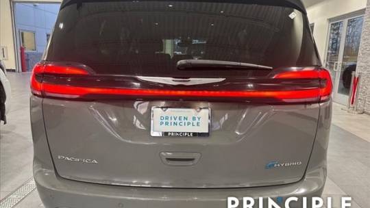 2022 Chrysler Pacifica 2C4RC1L70NR129642
