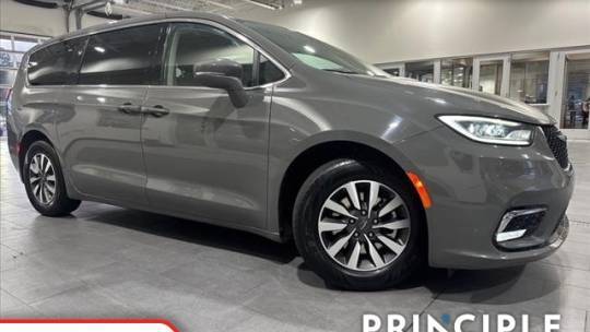 2022 Chrysler Pacifica 2C4RC1L70NR129642