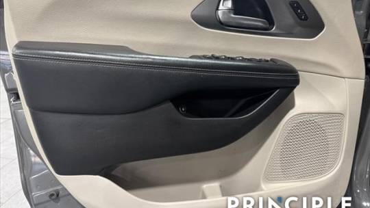 2022 Chrysler Pacifica 2C4RC1L70NR129642