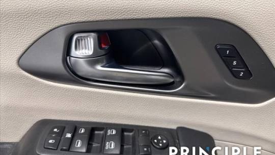 2022 Chrysler Pacifica 2C4RC1L70NR129642