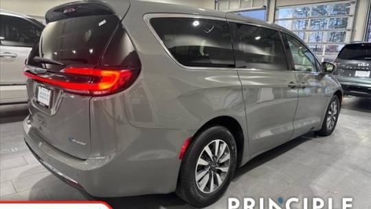 2022 Chrysler Pacifica 2C4RC1L70NR129642