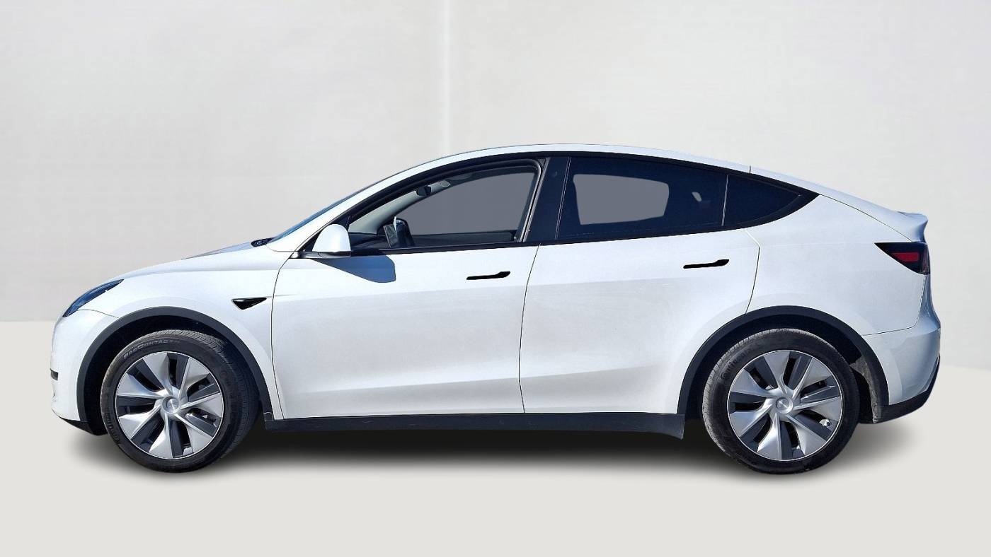 2020 Tesla Model Y 5YJYGDEE9LF010154