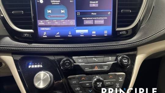 2022 Chrysler Pacifica 2C4RC1L70NR129642