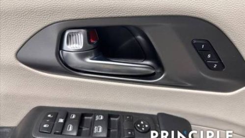 2022 Chrysler Pacifica 2C4RC1L70NR129642