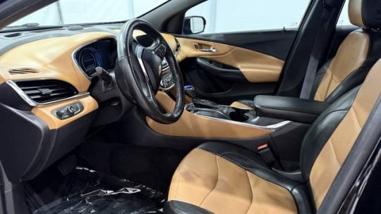 2017 Chevrolet VOLT 1G1RD6S55HU102284