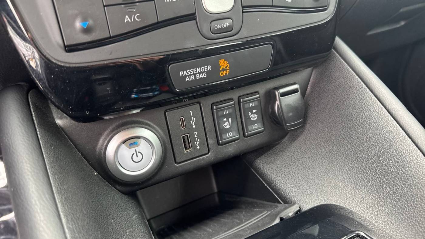 2022 Nissan LEAF 1N4BZ1DV0NC559666