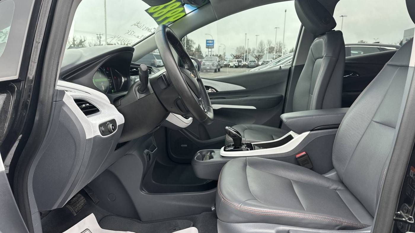 2017 Chevrolet Bolt 1G1FX6S08H4131079