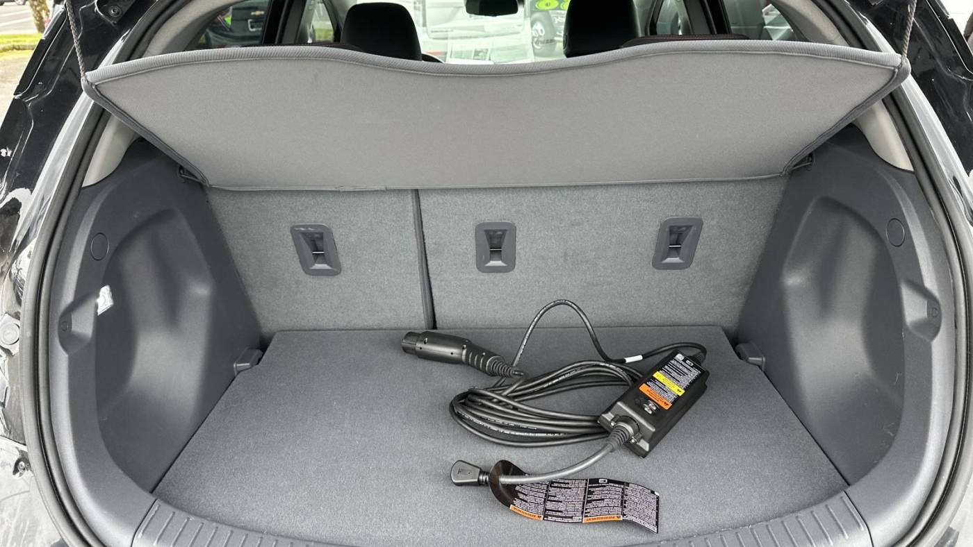 2017 Chevrolet Bolt 1G1FX6S08H4131079