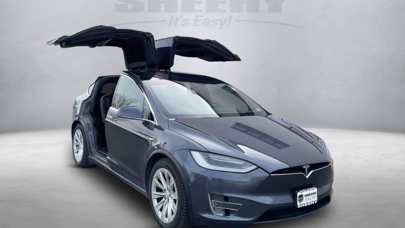 2017 Tesla Model X 5YJXCDE29HF059200