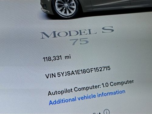 2016 Tesla Model S 5YJSA1E18GF152715