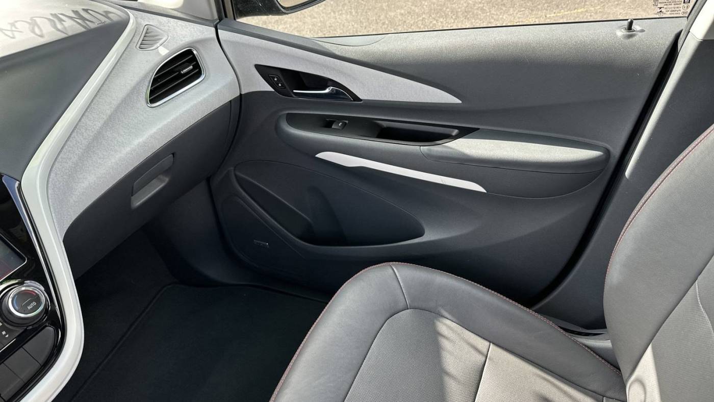 2017 Chevrolet Bolt 1G1FX6S02H4182478