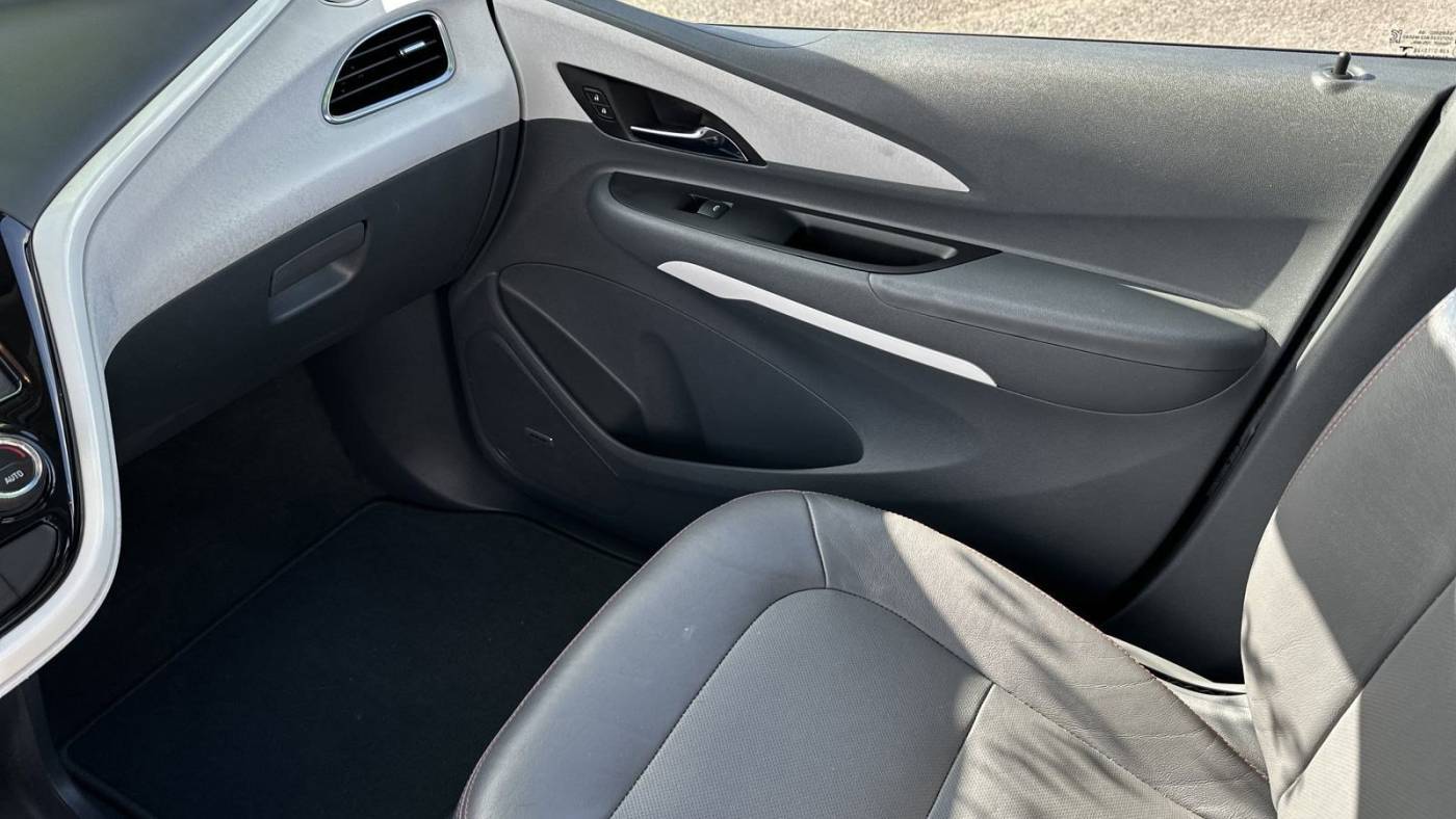 2017 Chevrolet Bolt 1G1FX6S09H4131558