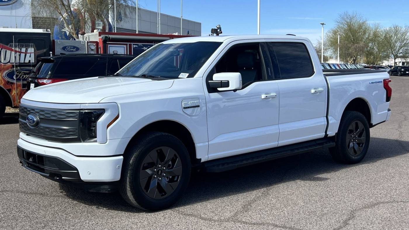 2023 Ford F-150 Lightning 1FTVW1EV9PWG06161