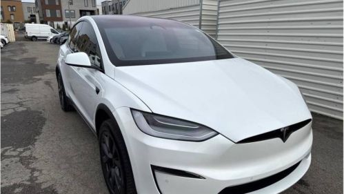 2022 Tesla Model X 7SAXCBE63NF332444