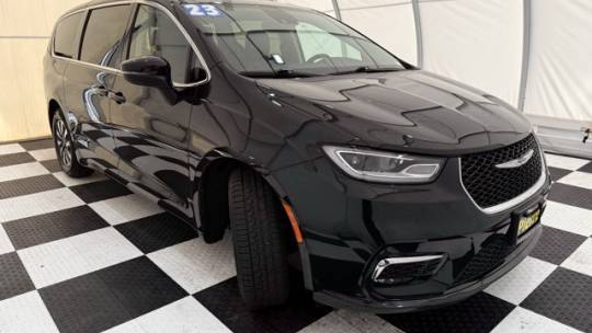 2023 Chrysler Pacifica 2C4RC1L75PR556219