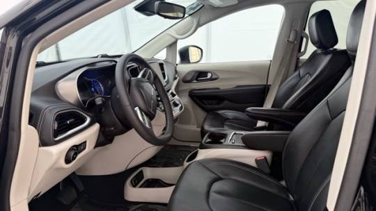 2023 Chrysler Pacifica 2C4RC1L75PR556219