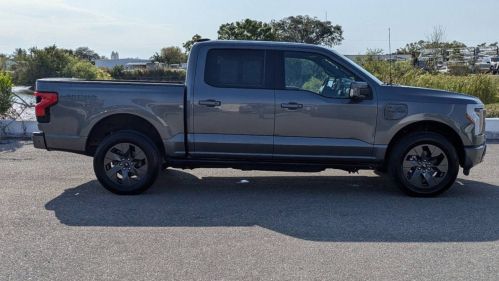 2023 Ford F-150 Lightning 1FT6W1EV5PWG16853