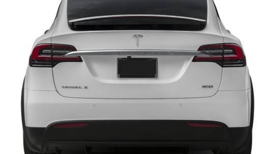 2016 Tesla Model X 5YJXCBE22GF009144