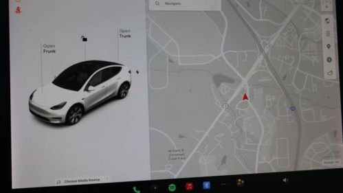 2021 Tesla Model Y 5YJYGDEE4MF299669