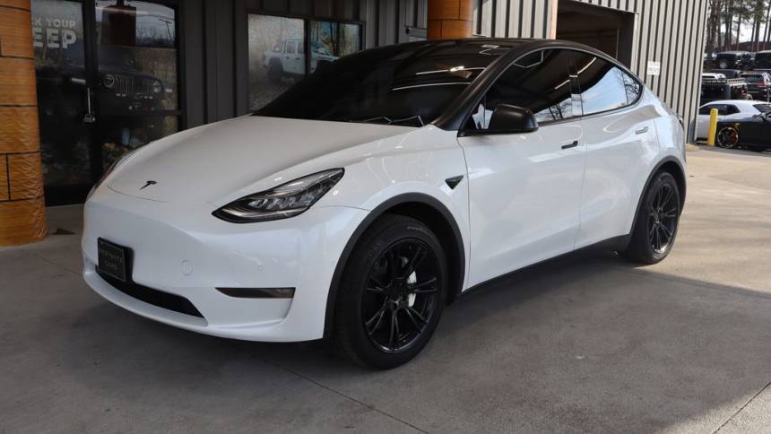 2021 Tesla Model Y 5YJYGDEE4MF299669