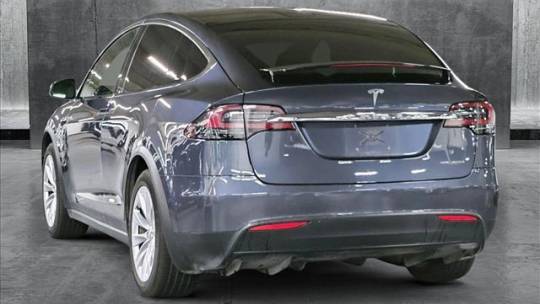 2019 Tesla Model X 5YJXCBE22KF207330