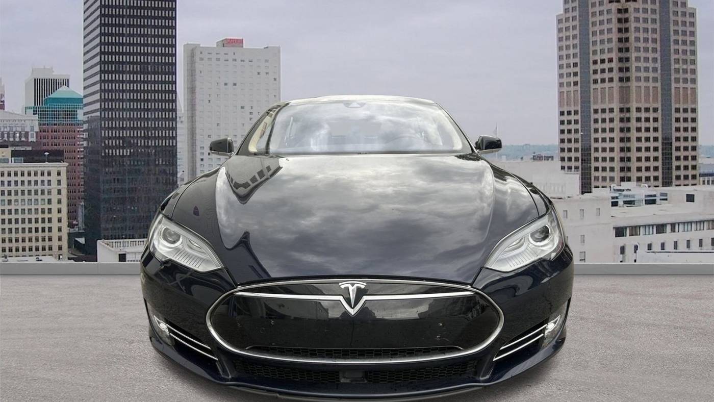 2015 Tesla Model S 5YJSA1H20FFP74437