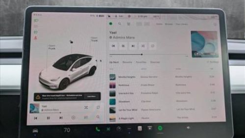 2021 Tesla Model Y 5YJYGDEEXMF100589