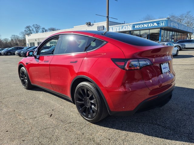 2021 Tesla Model Y 5YJYGDEE0MF100164