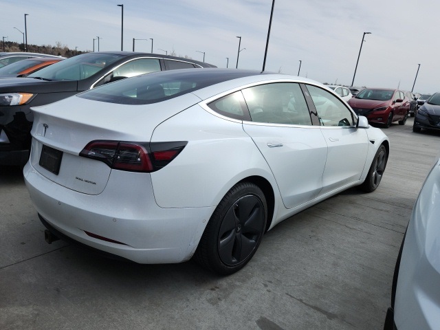 2019 Tesla Model 3 5YJ3E1EB5KF511819