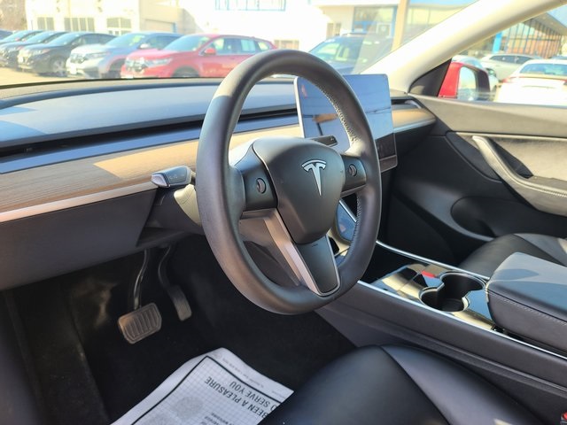 2021 Tesla Model Y 5YJYGDEE0MF100164