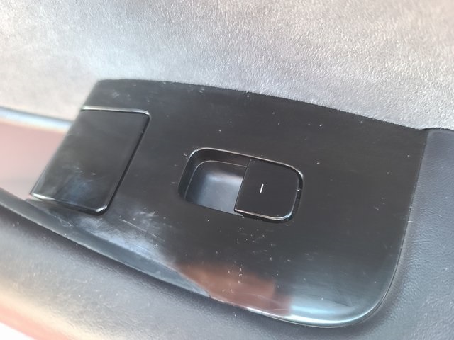 2021 Tesla Model Y 5YJYGDEE0MF100164