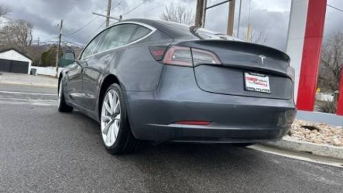 2017 Tesla Model 3 5YJ3E1EA5HF000417